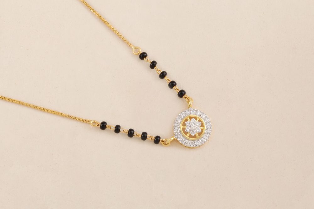 P2126 Diamond Mangalsutra